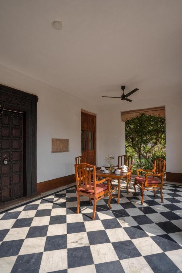 Lohonostays Library Sadhrana Bagh Gurgáon Kültér fotó
